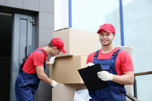 Packing boxes and moving supplies for Richmond homes and flats