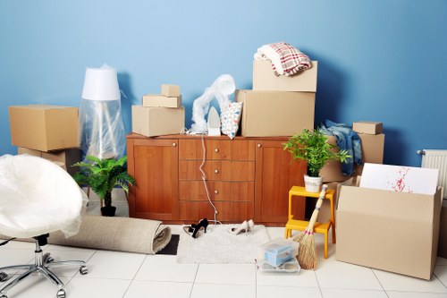 Van service suitable for flats, houses, and offices in Richmond