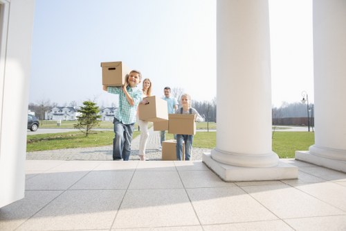 Flexible man and van transport in Richmond for furniture and boxes